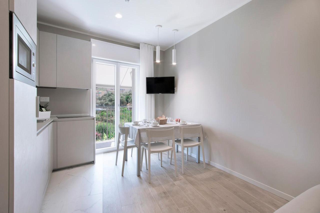 Residence Dolcemare Laigueglia Eksteriør billede